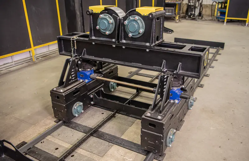 PORTABLE COLUMN AND BOOM WELDING MANIPULATOR